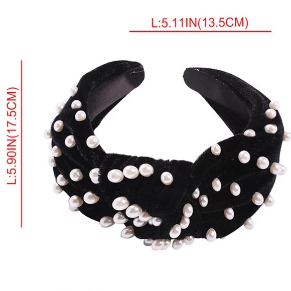 Gray velvet pearl beaded headband - Picture 6 of 7